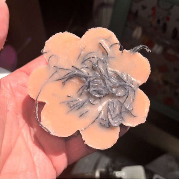 Pluck it Pal handmade by me & created for ppl who like to pluck ingrown hairs!! - Picture 3 of 16